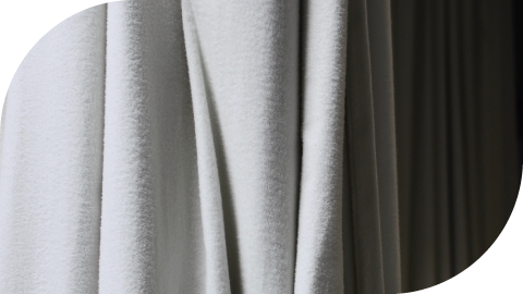 Cómo abrazar tus aspectos sombríos sin juicios